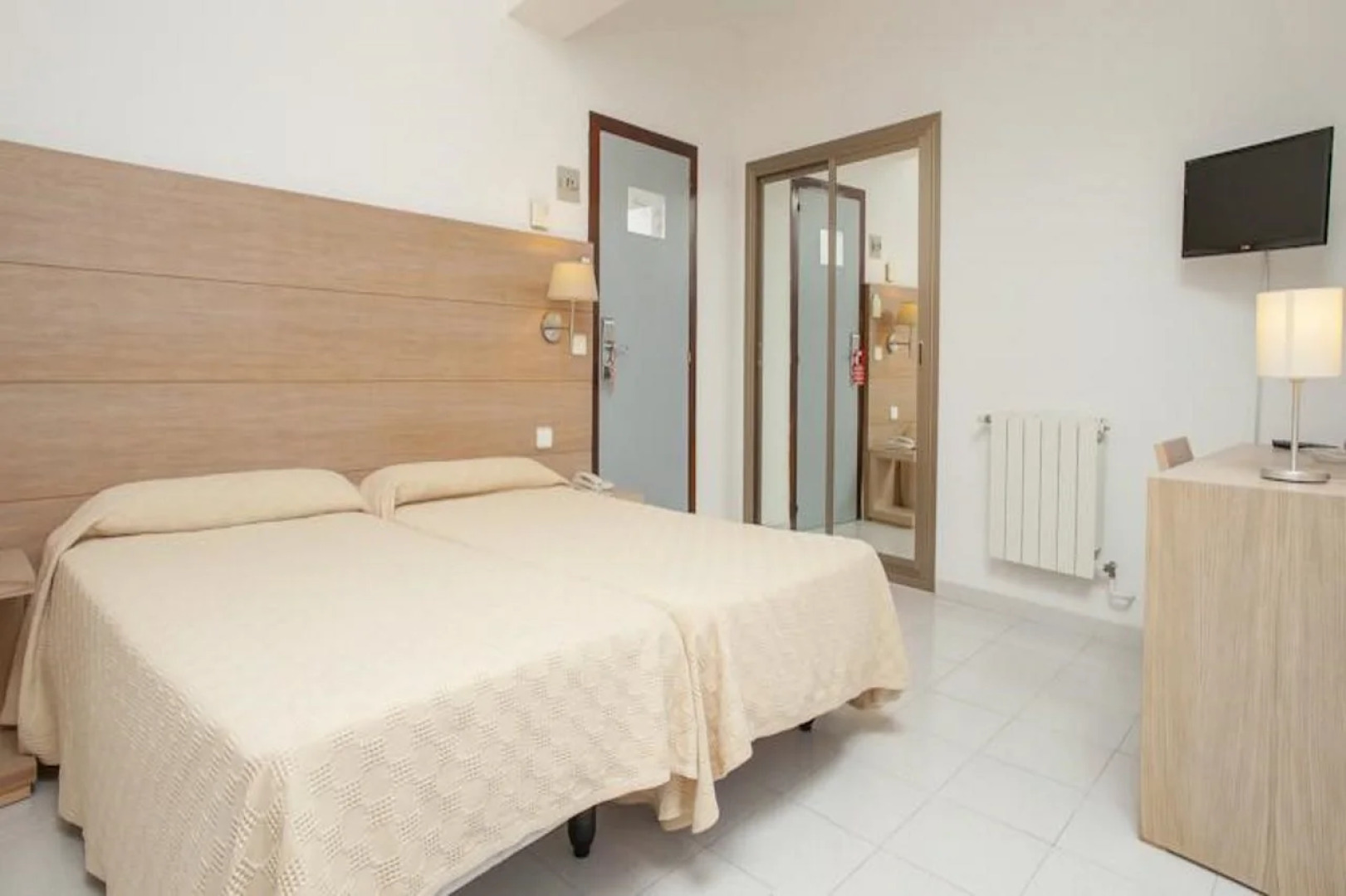 Отель Ibiza Playa