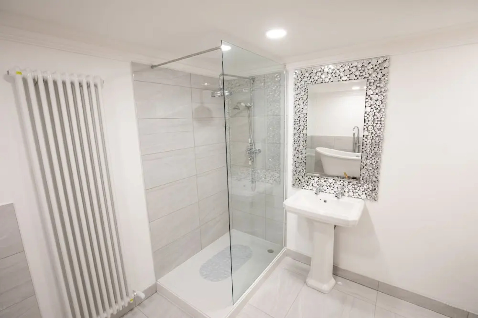 Ridley House Apartments