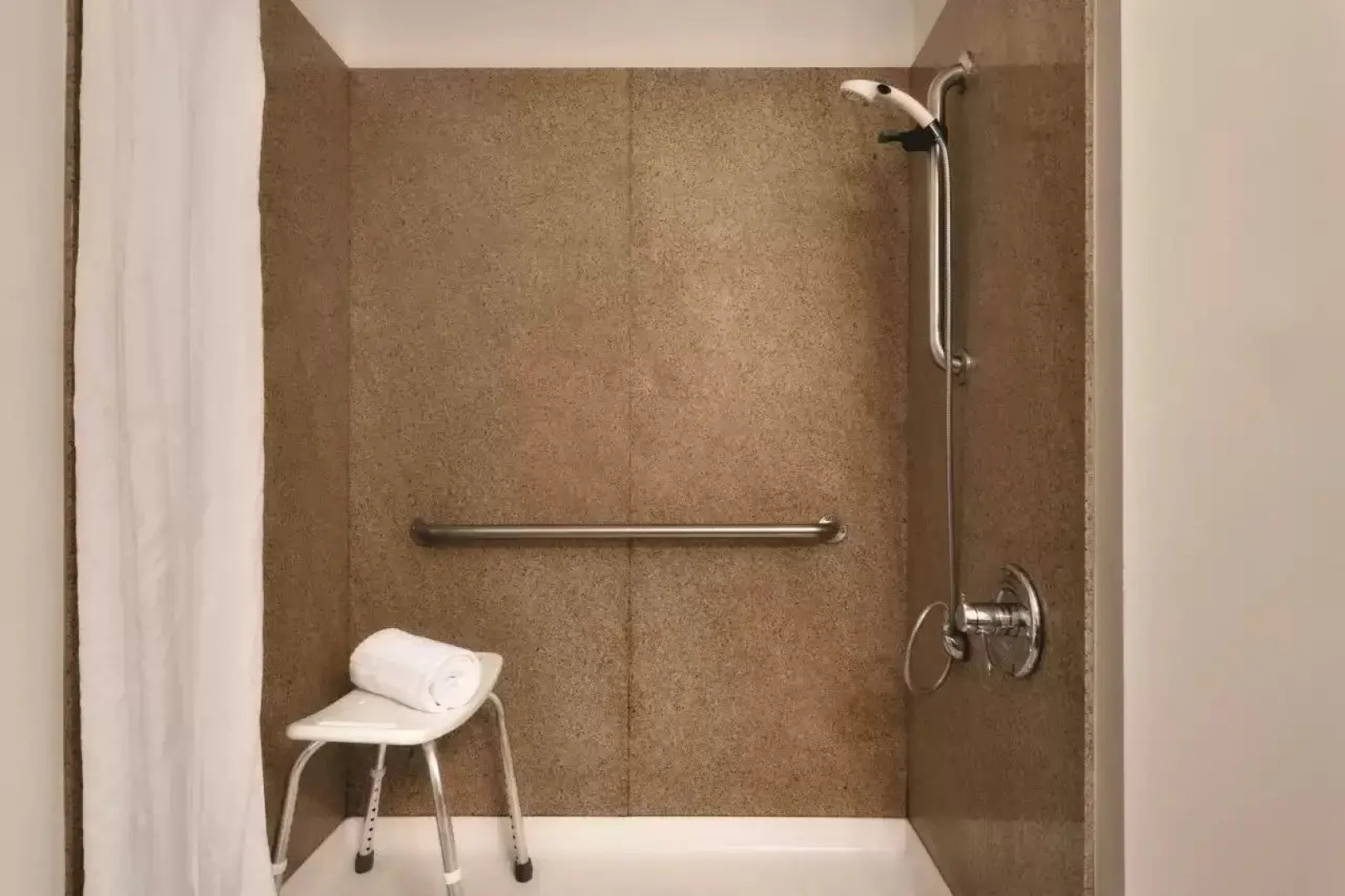 Country Inn & Suites by Radisson, Northfield, MN