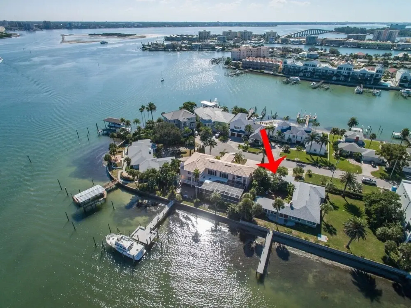 Treasured Times Beach House 3 Bedroom Home by RedAwning, Clearwater Beach