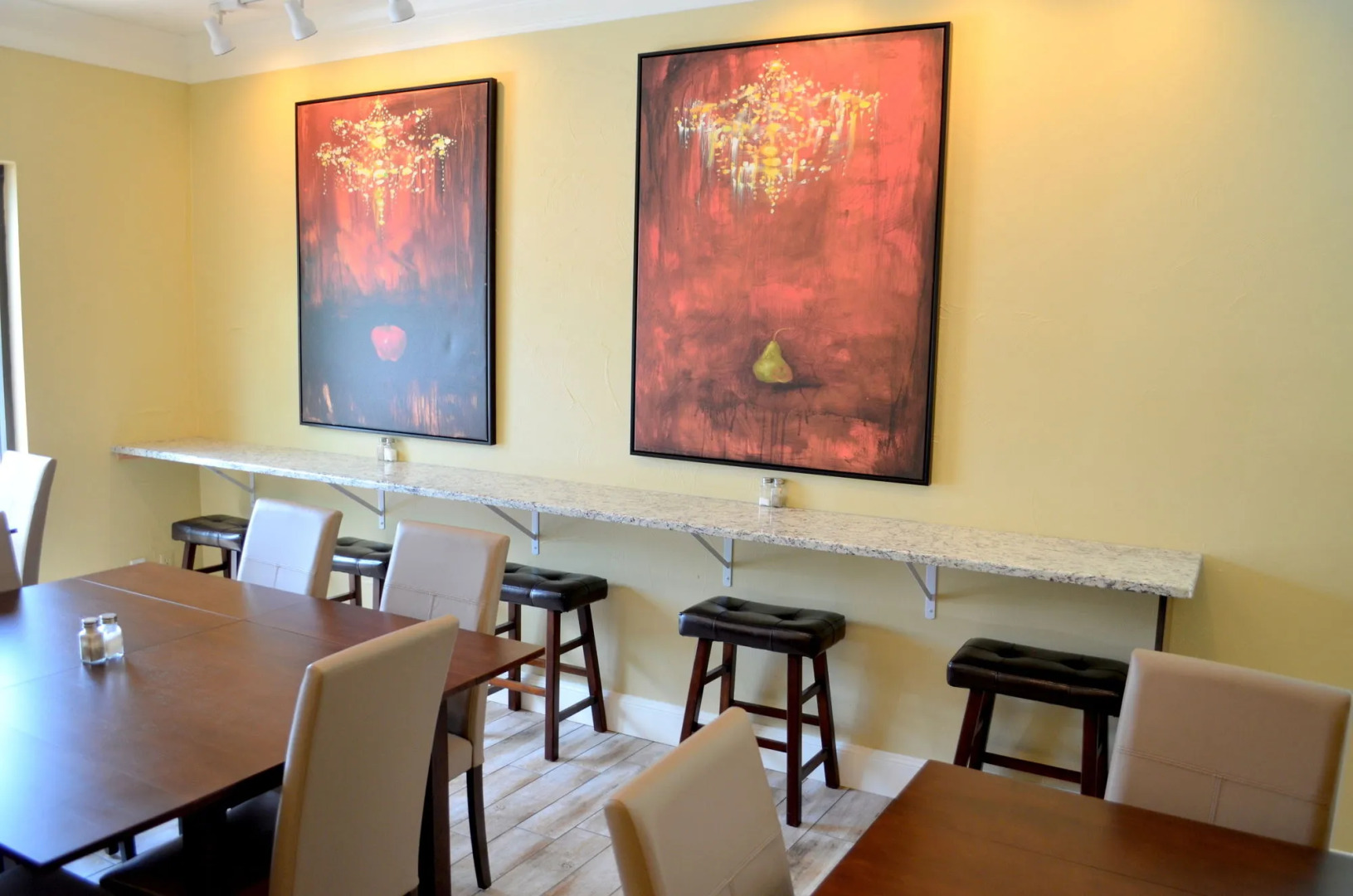 Stratford Court Hotel