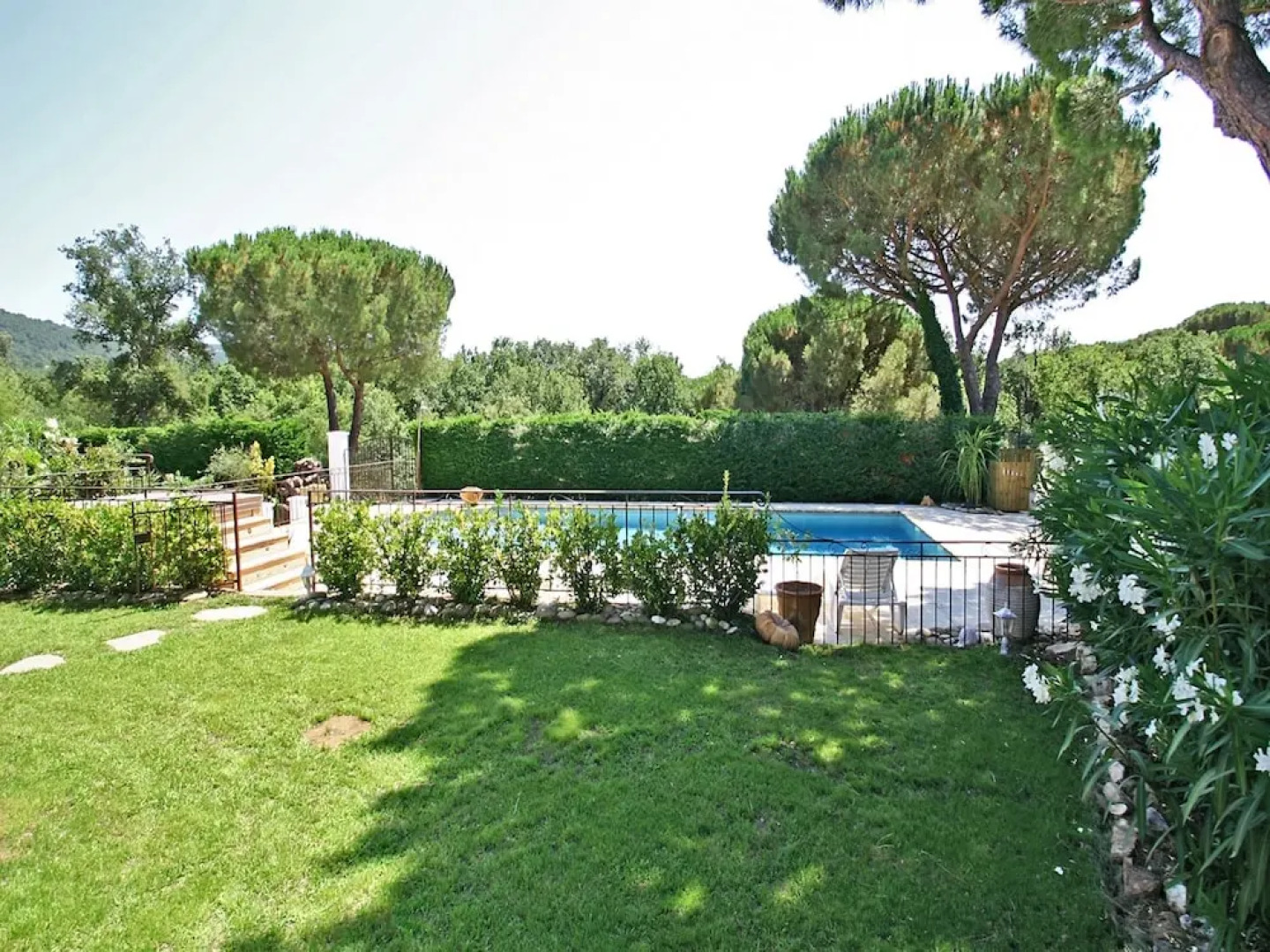 Modern Villa in Gassin With Sauna