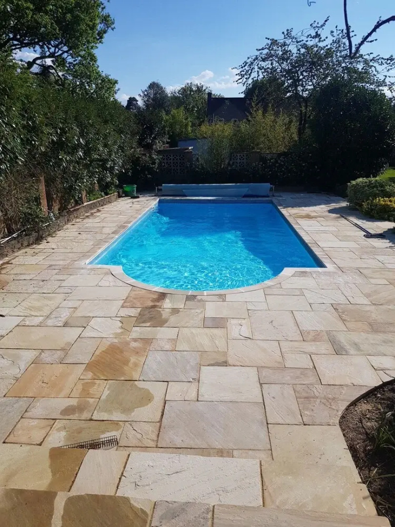 Remarkable 8 Bed Family House Sleeping 16 w/ Pool