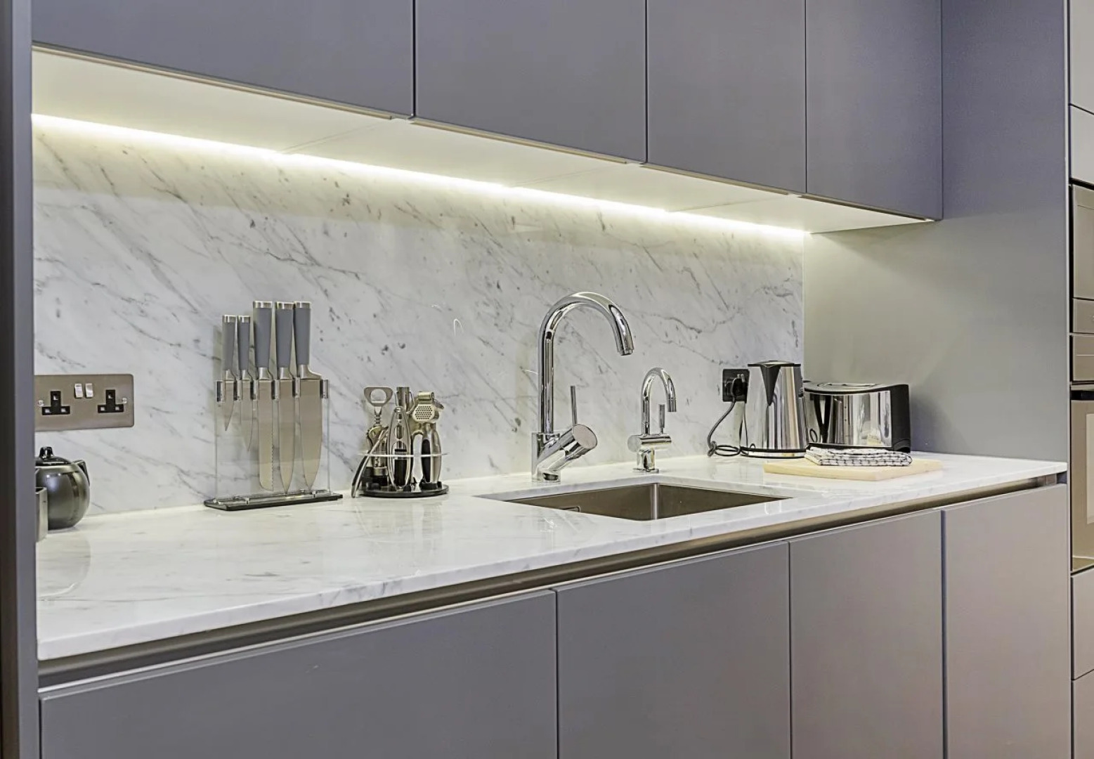 The Monument Residences