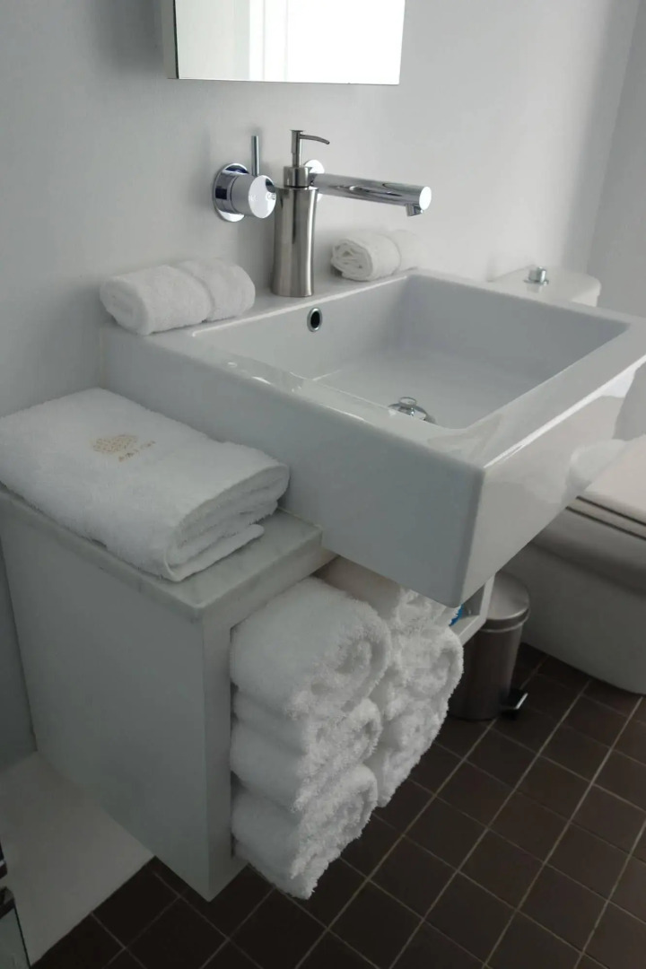 Avalon Coastal Retreat