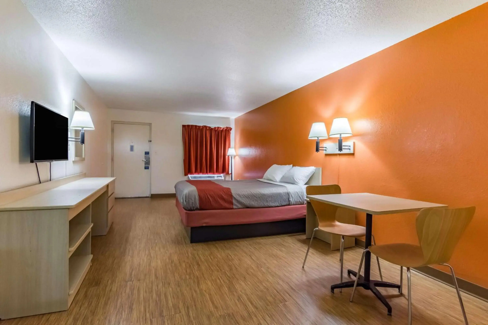 Motel 6 Raleigh, NC - Cary
