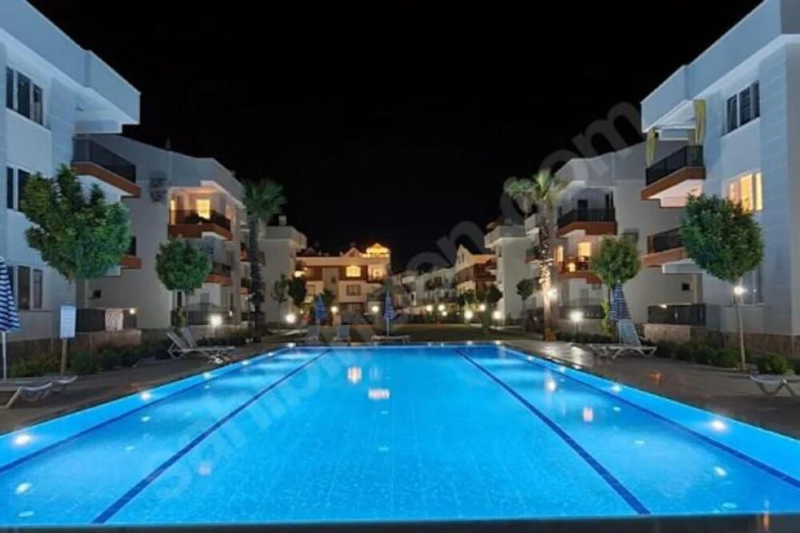 Lovely 2 Rooms Apartment With Pool and Air Con