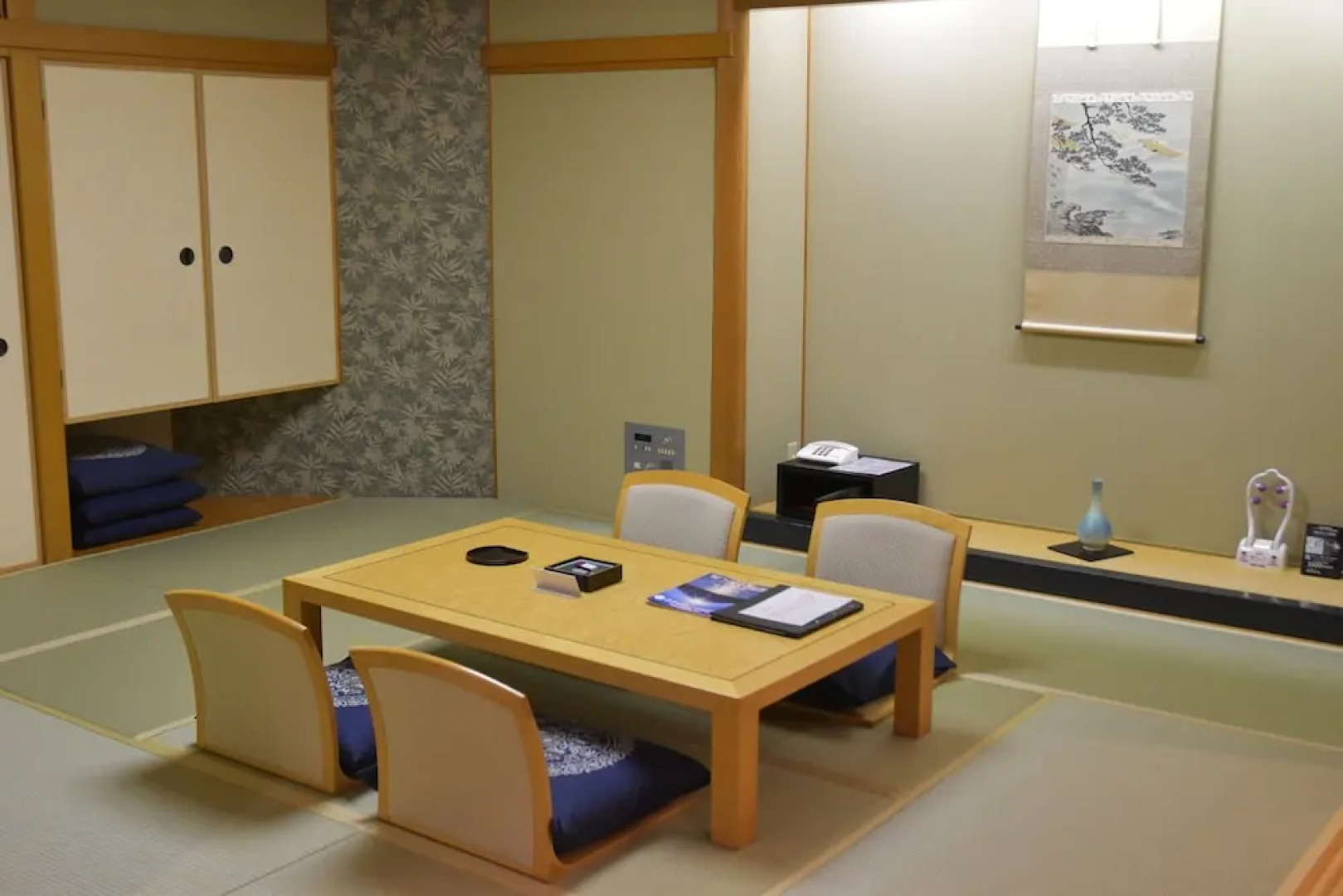 The Gran Resort Elegante Awajishima