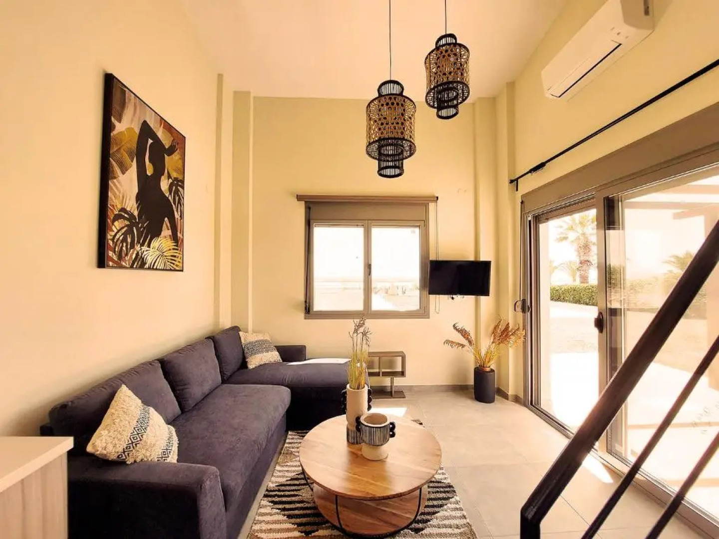 Flamingo View Suites