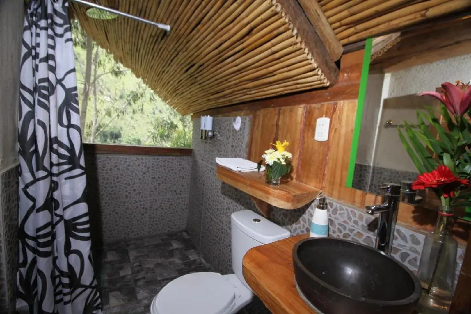 Eco Quechua Lodge
