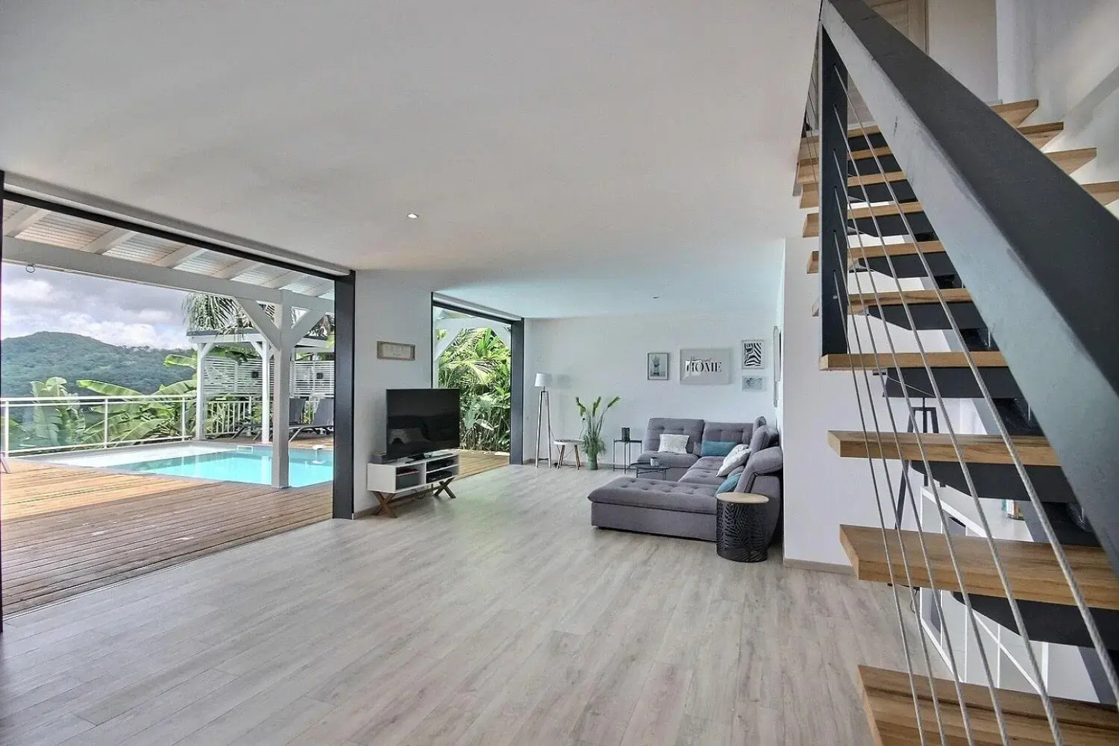 Villa Lanati, 4 ch avec piscine & vue campagne