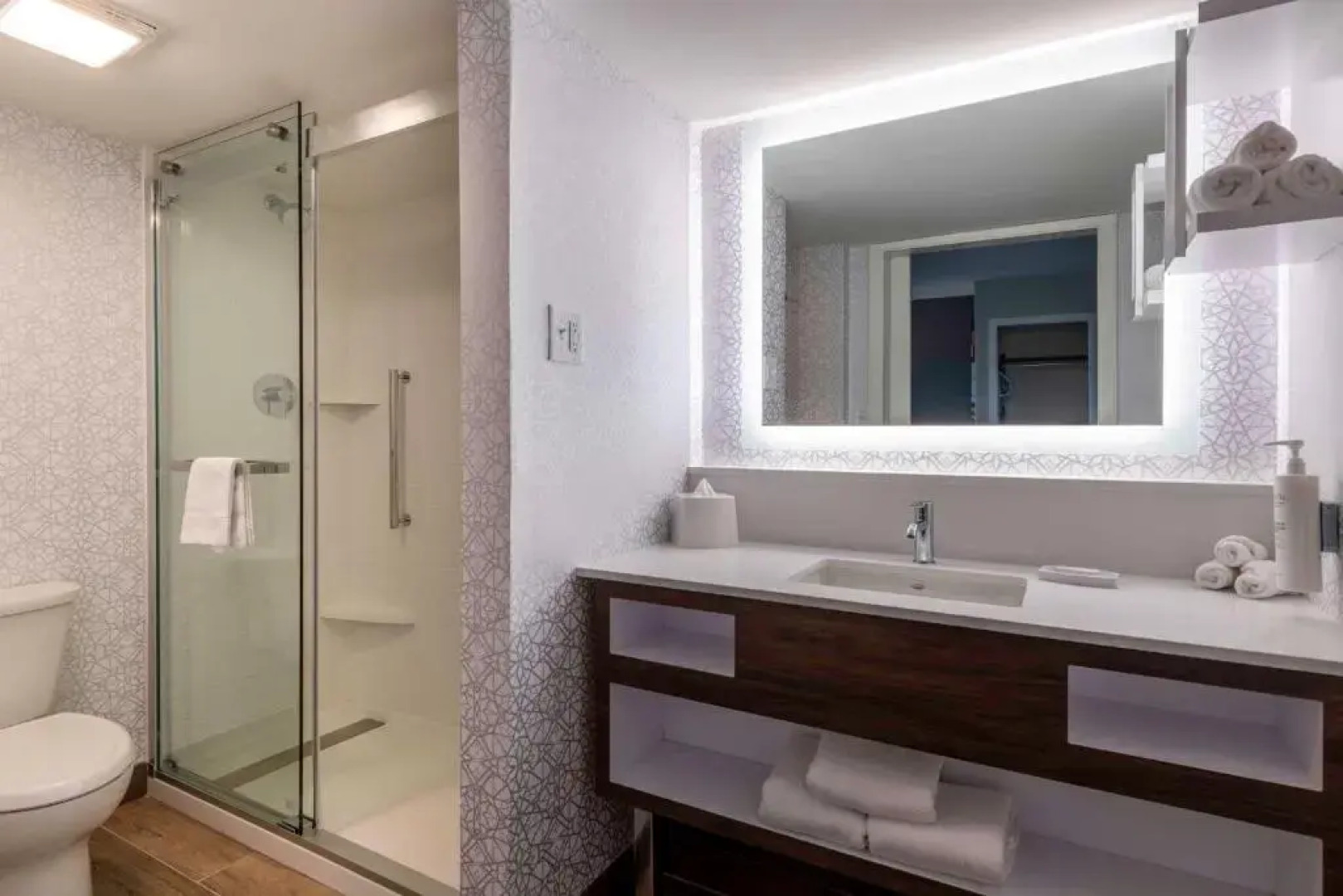 Hampton Inn Manchester Downtown