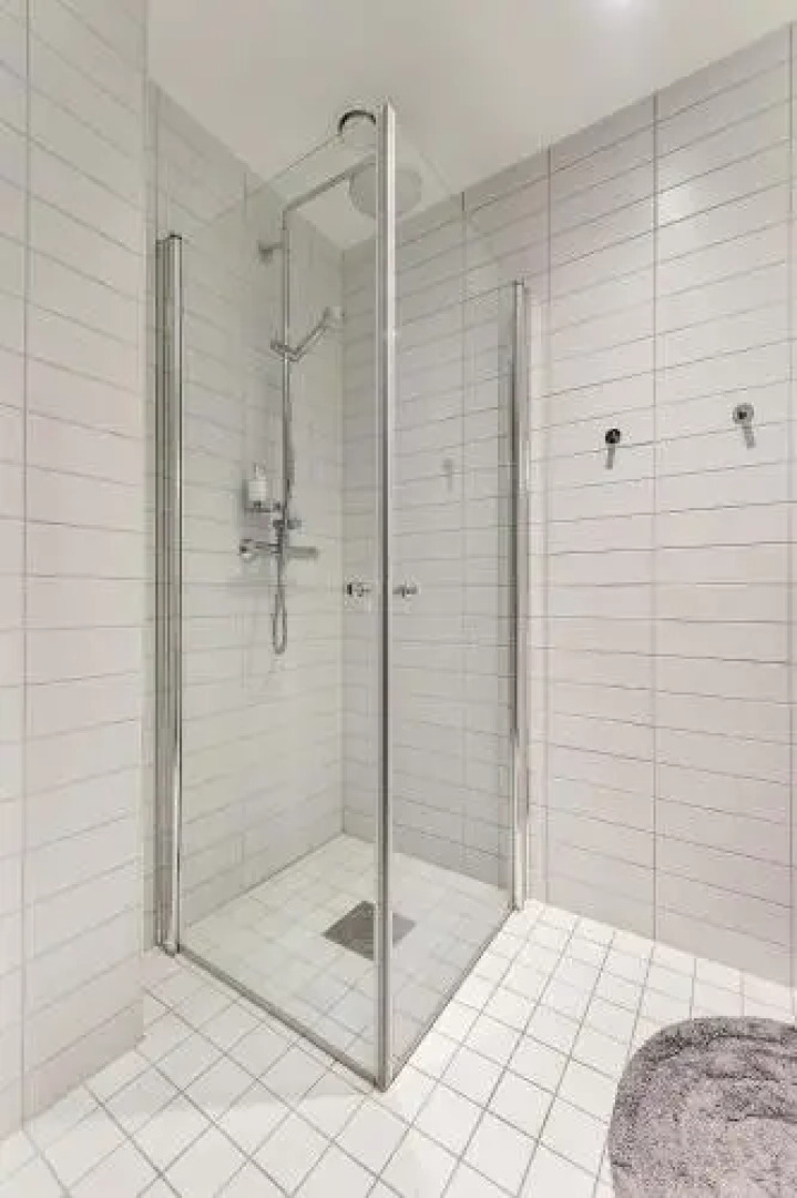 Wright Apartments - Barcode