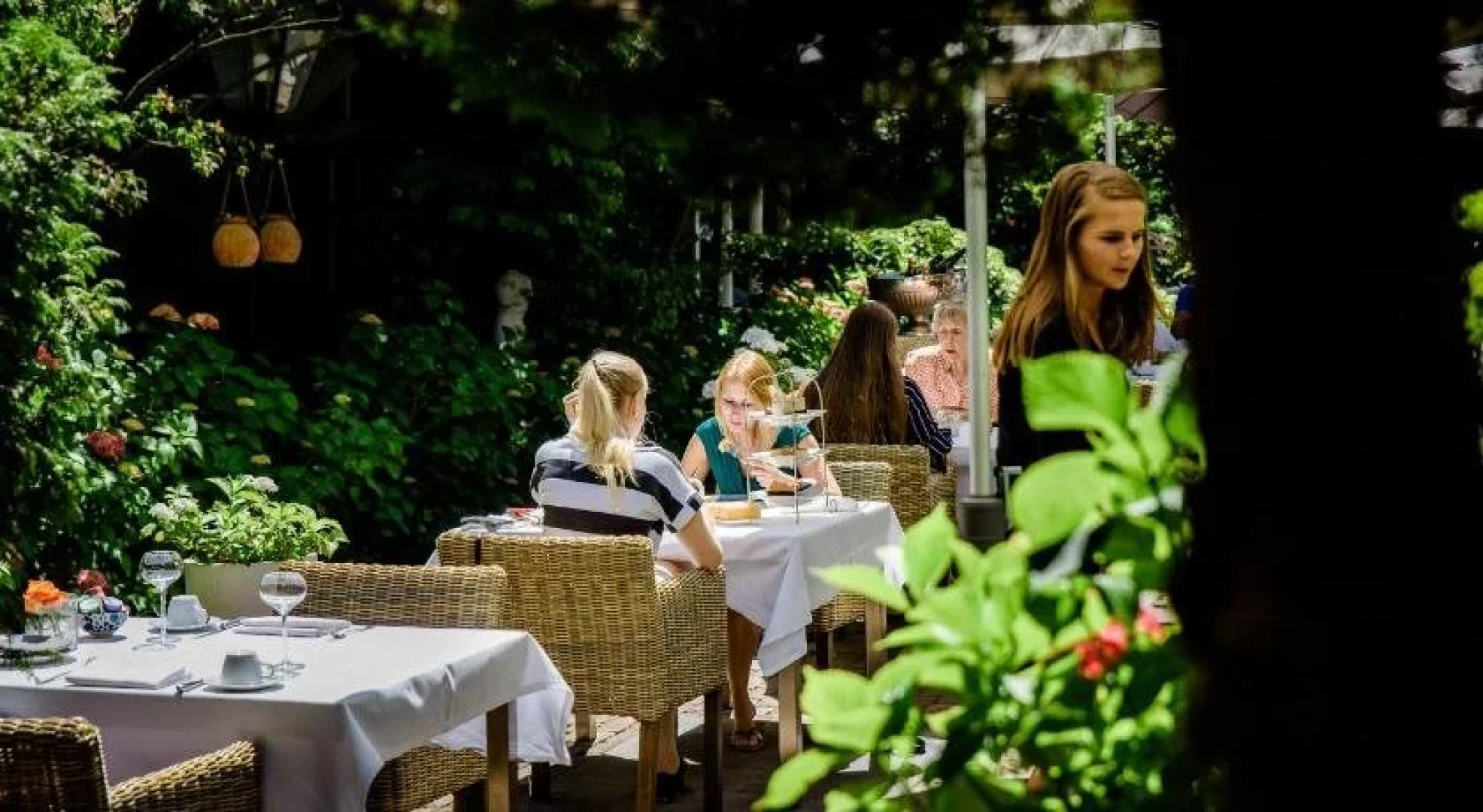 Luxury Vintage Hotel Villa Beukenhof