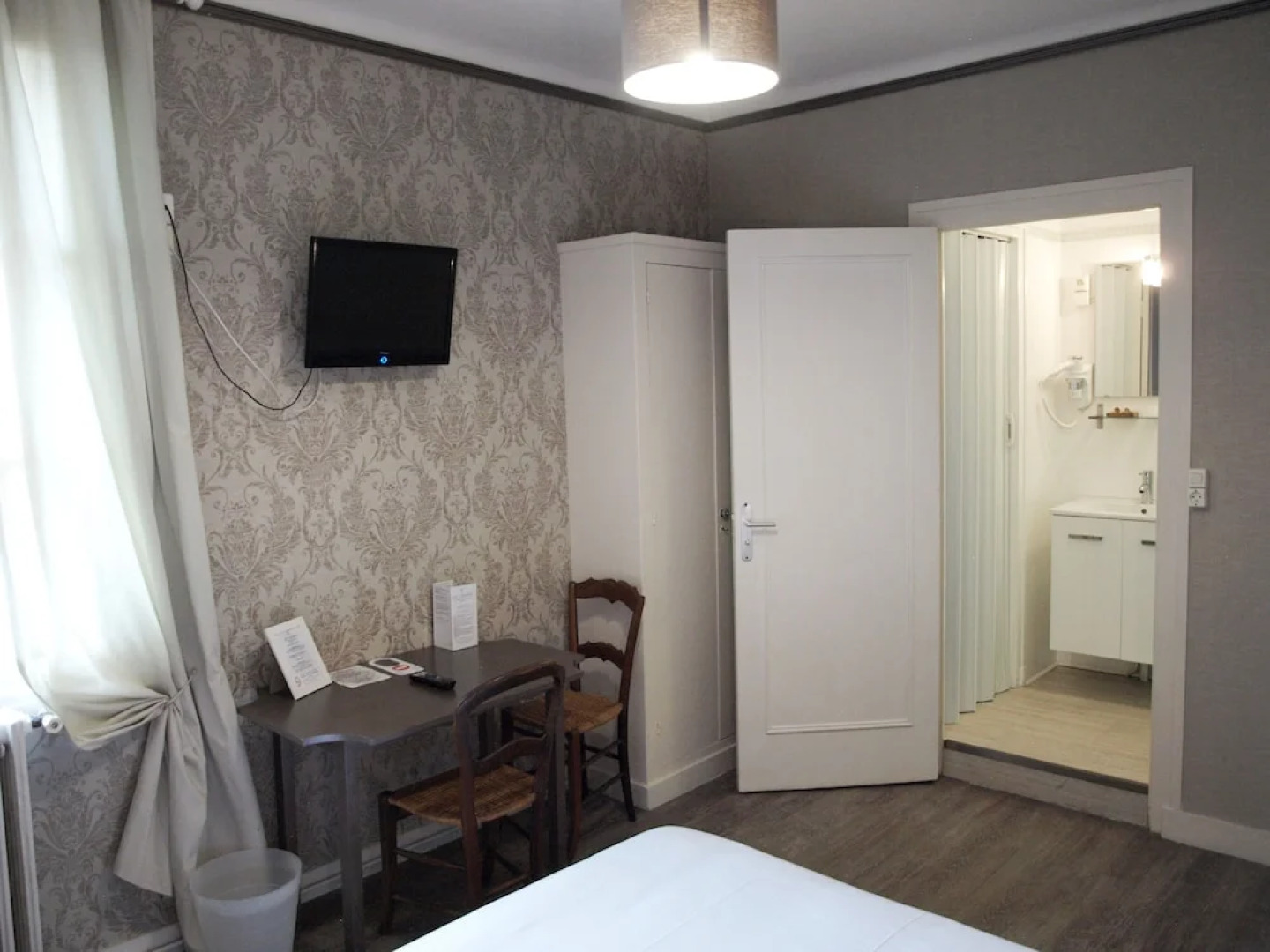 Le Cassini Hôtel-Restaurant