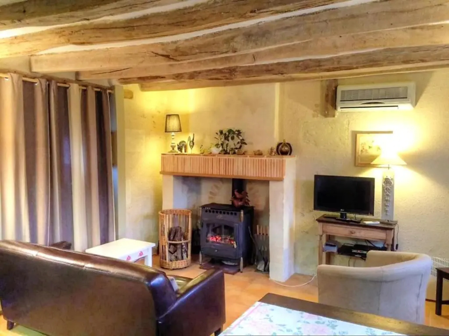 Gîte Mazières-de-Touraine, 3 pièces, 4 personnes - FR-1-381-200