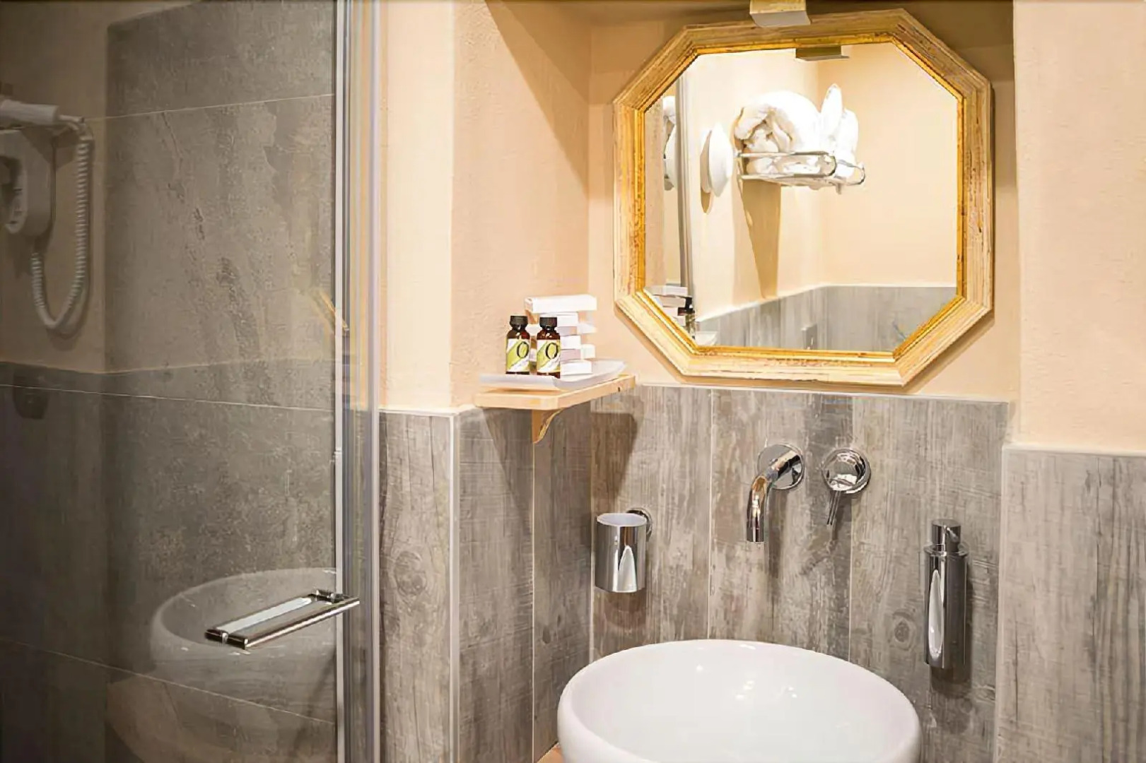 Ca del Grano Albergo Diffuso