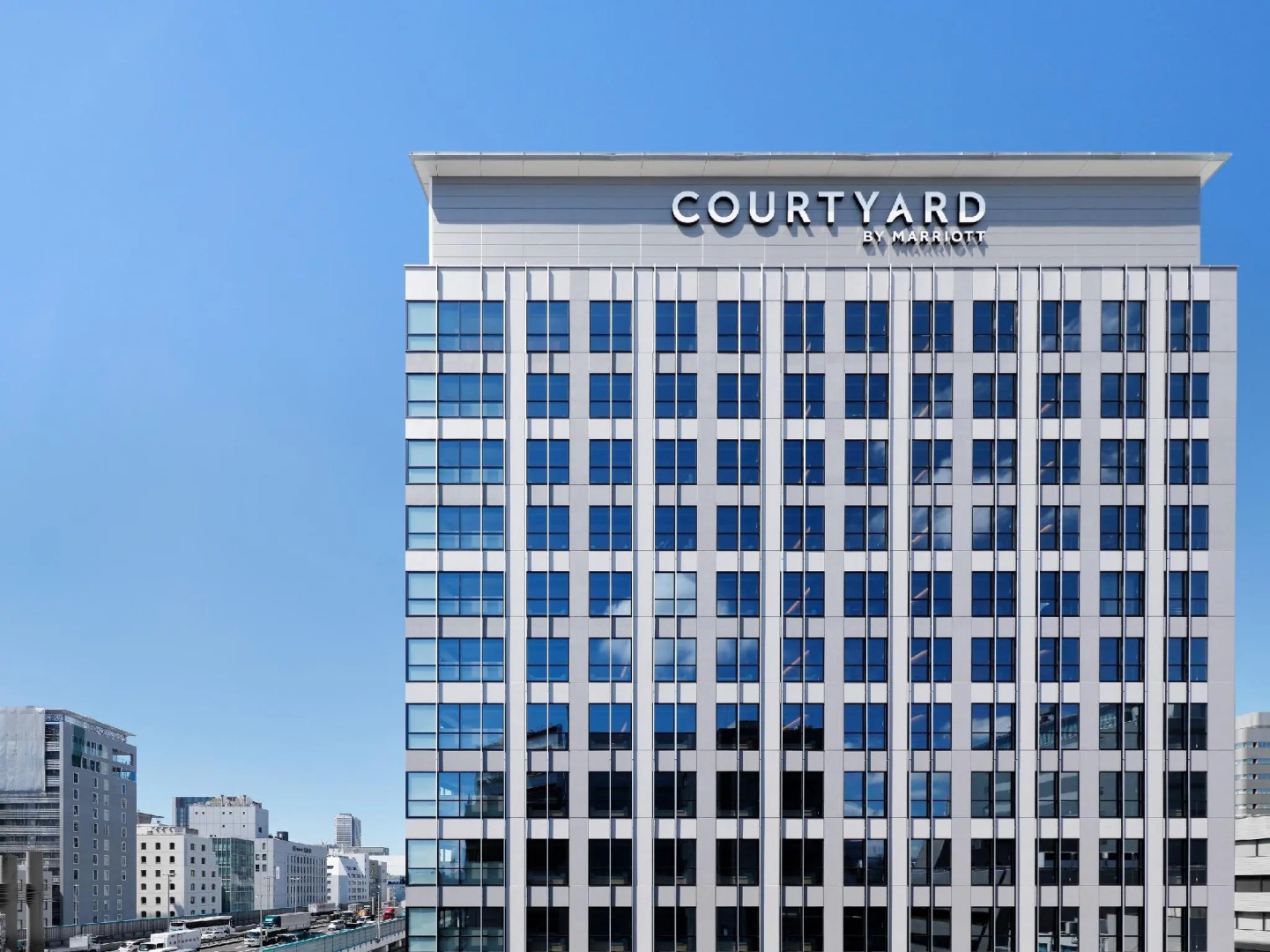 Отель Courtyard Osaka Honmachi by Marriott