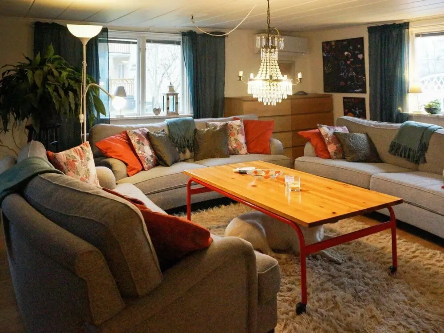 9 Person Holiday Home in