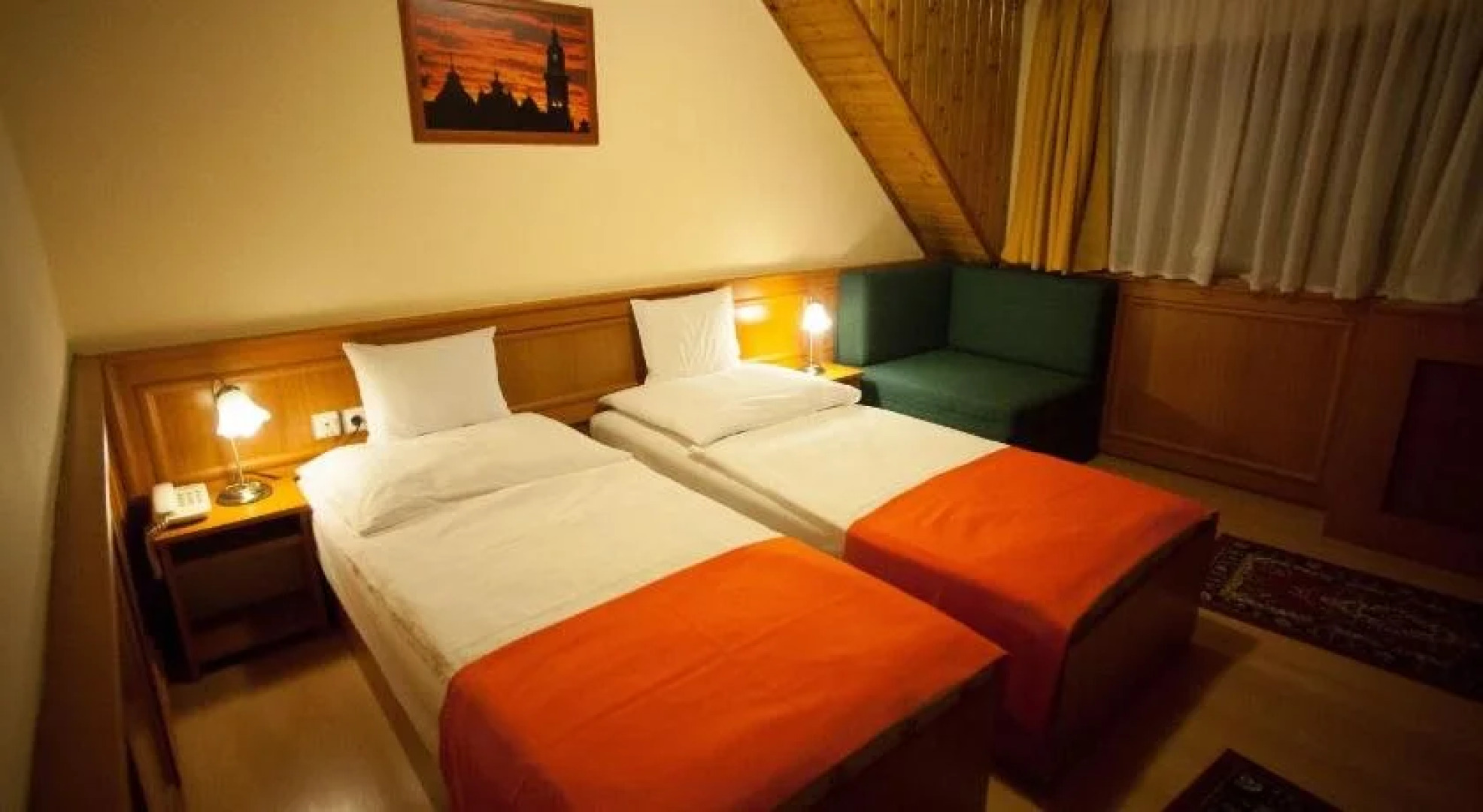 Szinbád Panzió és Étterem