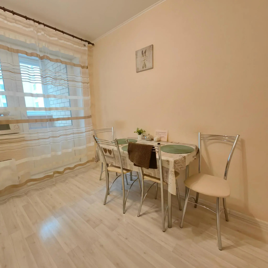 Апартаменты на улице Горькова 3