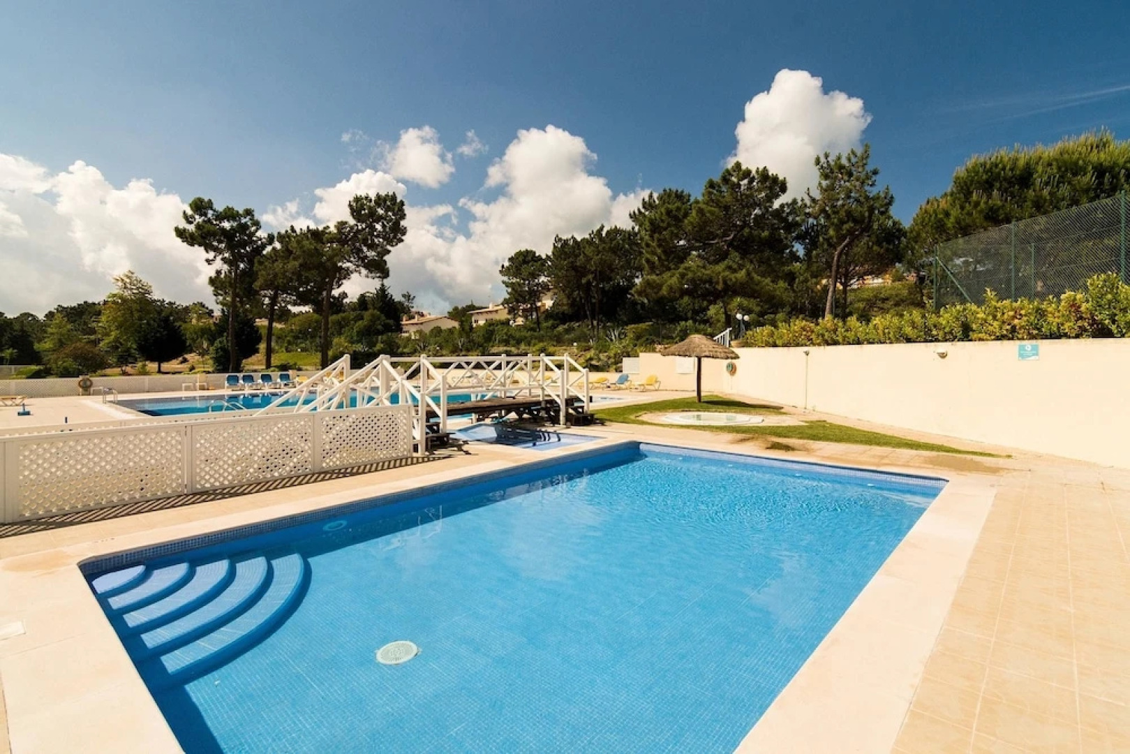 House With 2 Bedrooms in Carvalhal, With Pool Access, Balcony and Wifi