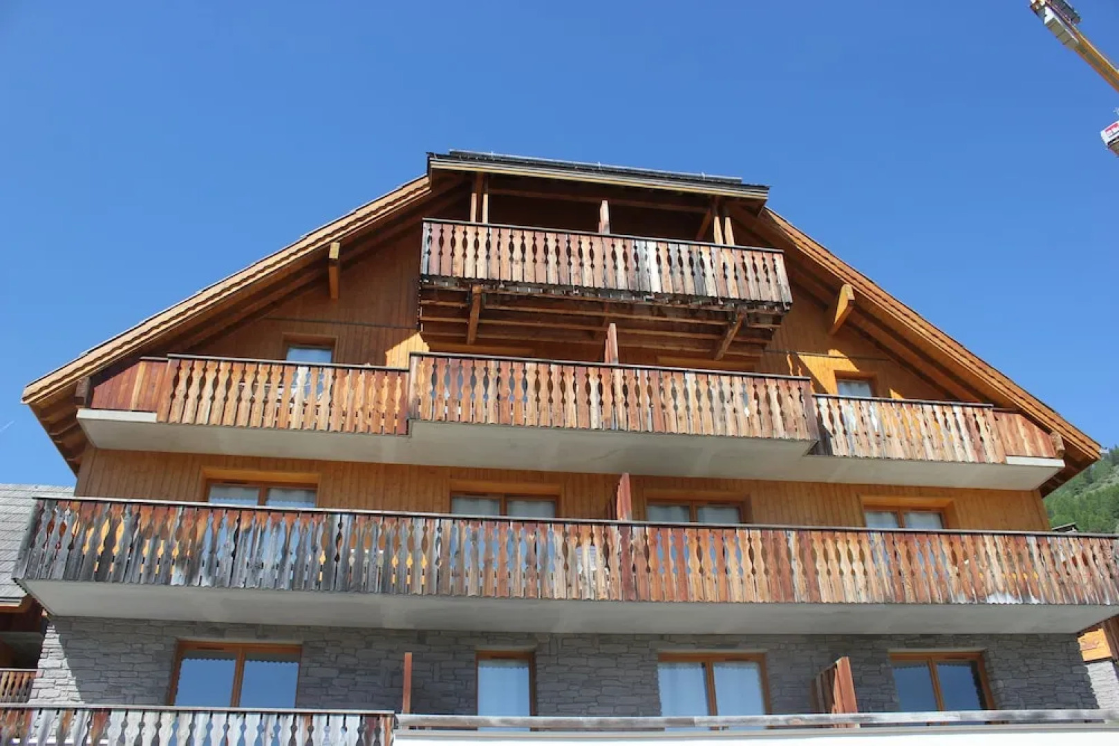 Praroustan by Actisource