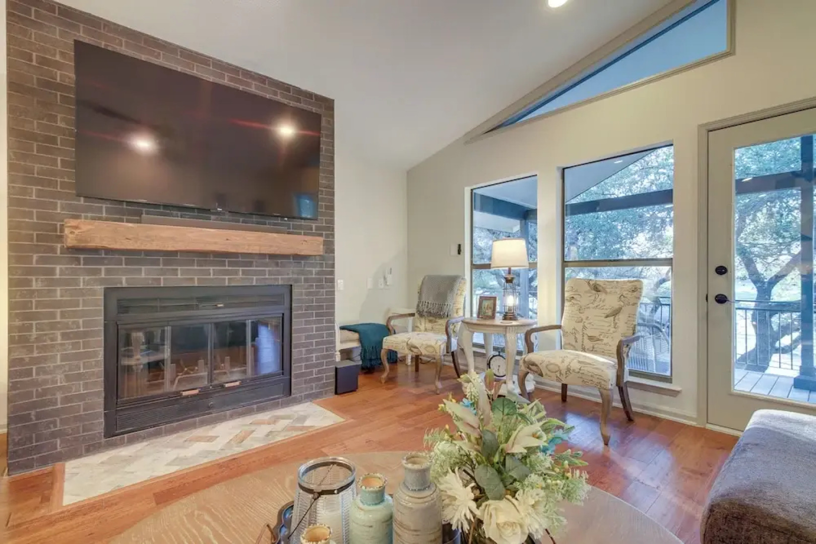 Lago Vista Home w/ Private Pool & Sport Court!