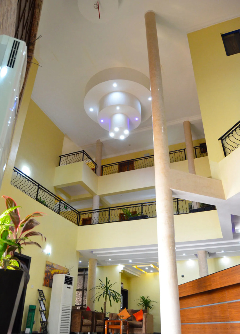 Parkview Astoria Hotel