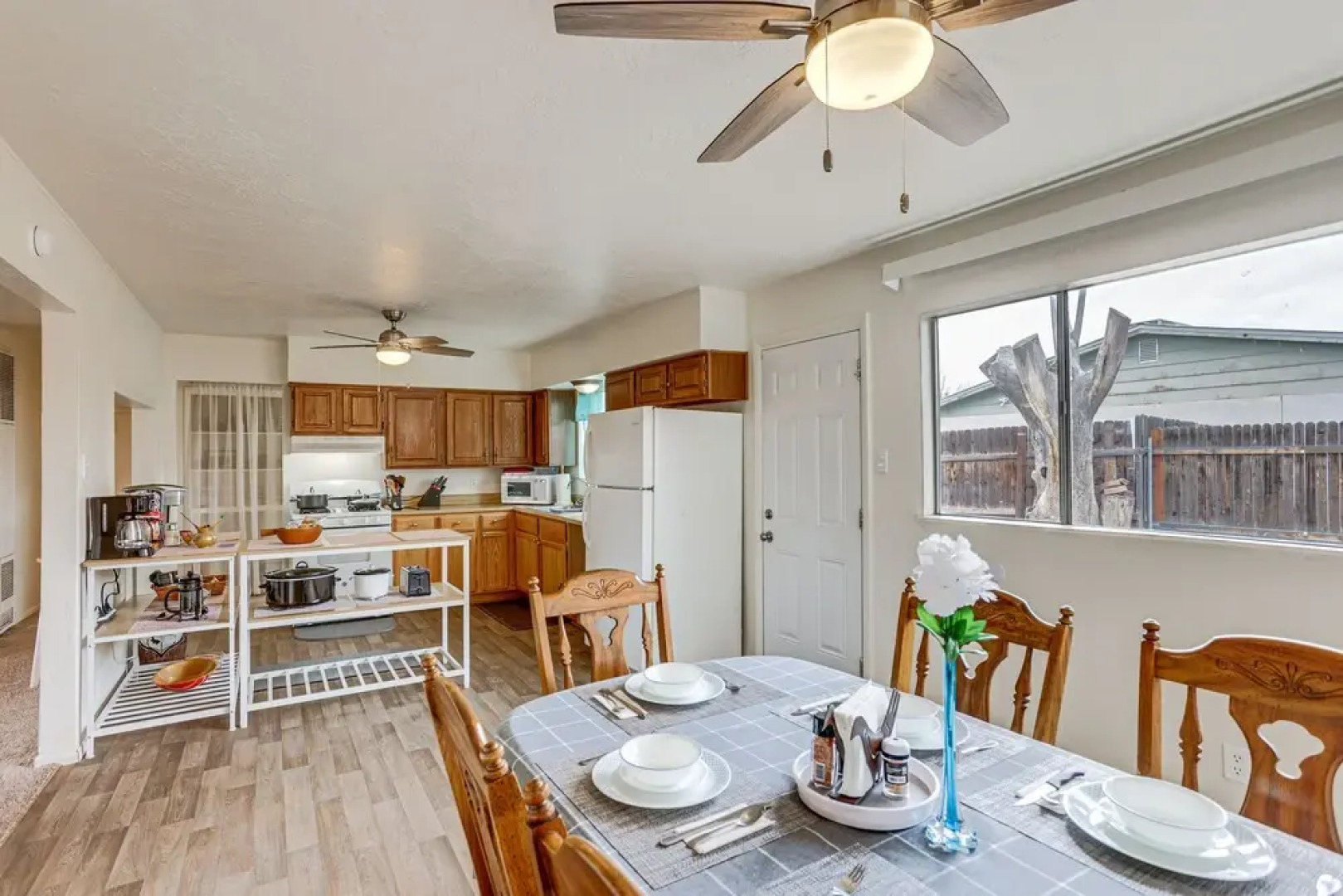 Farmington Family House: 4 Mi to Lake!