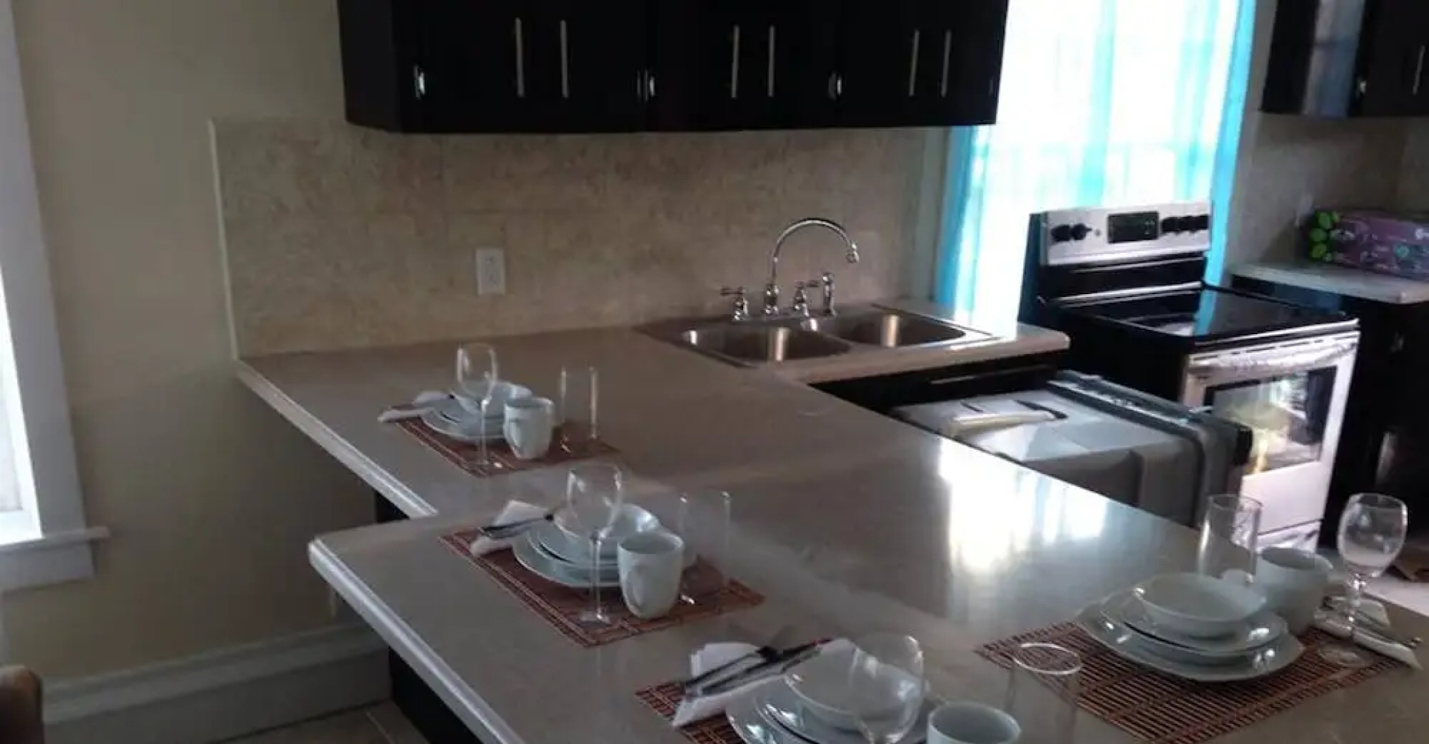 Mangrove Cay Sea View Villas