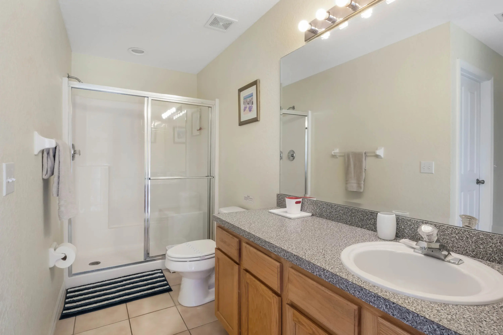 TCR1008RP - 5 beds pool home - Gated community