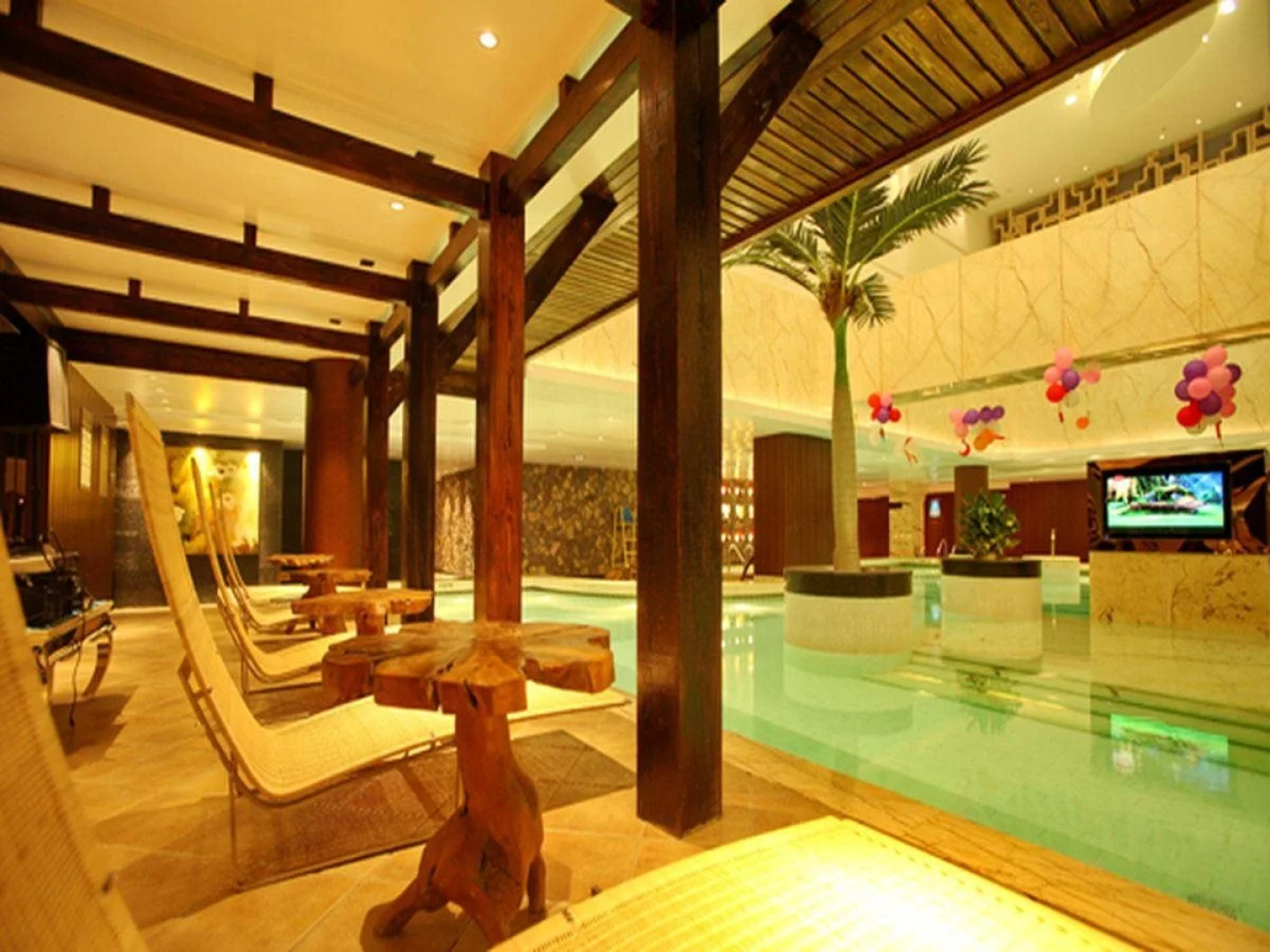 Top Elites City Resort Spa Hotel