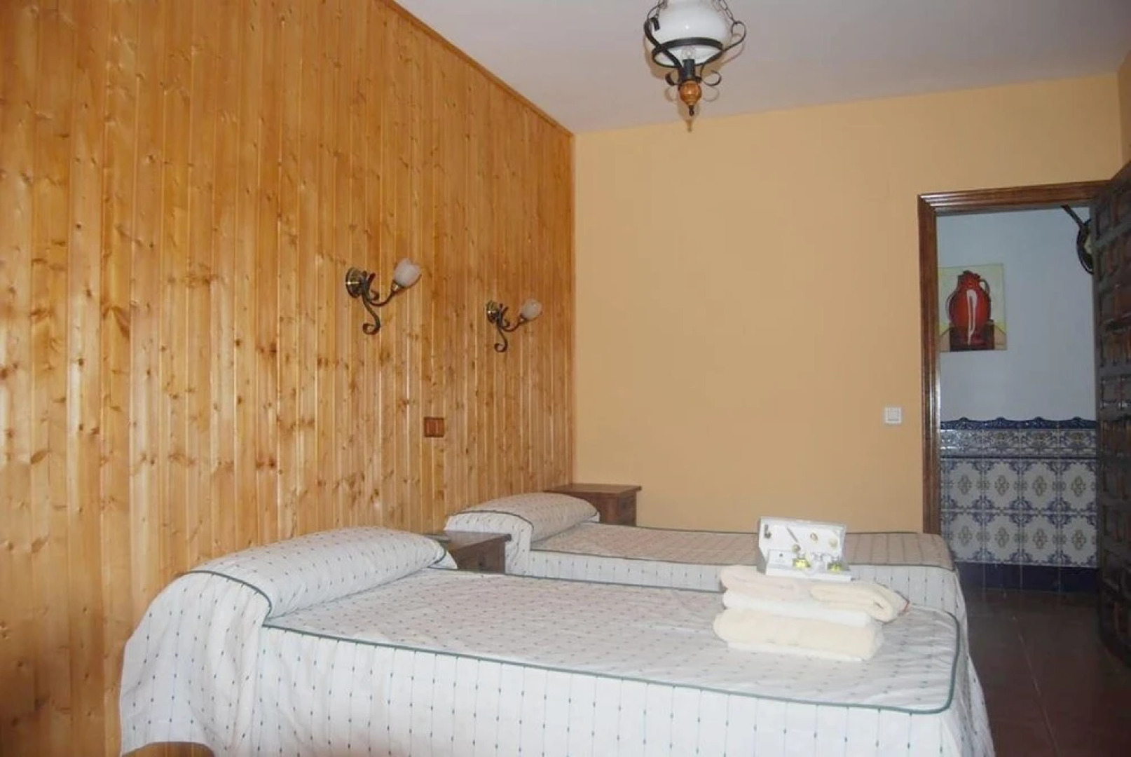 House With 4 Bedrooms in Torrejón el Rubio, With Wonderful Mountain Vi