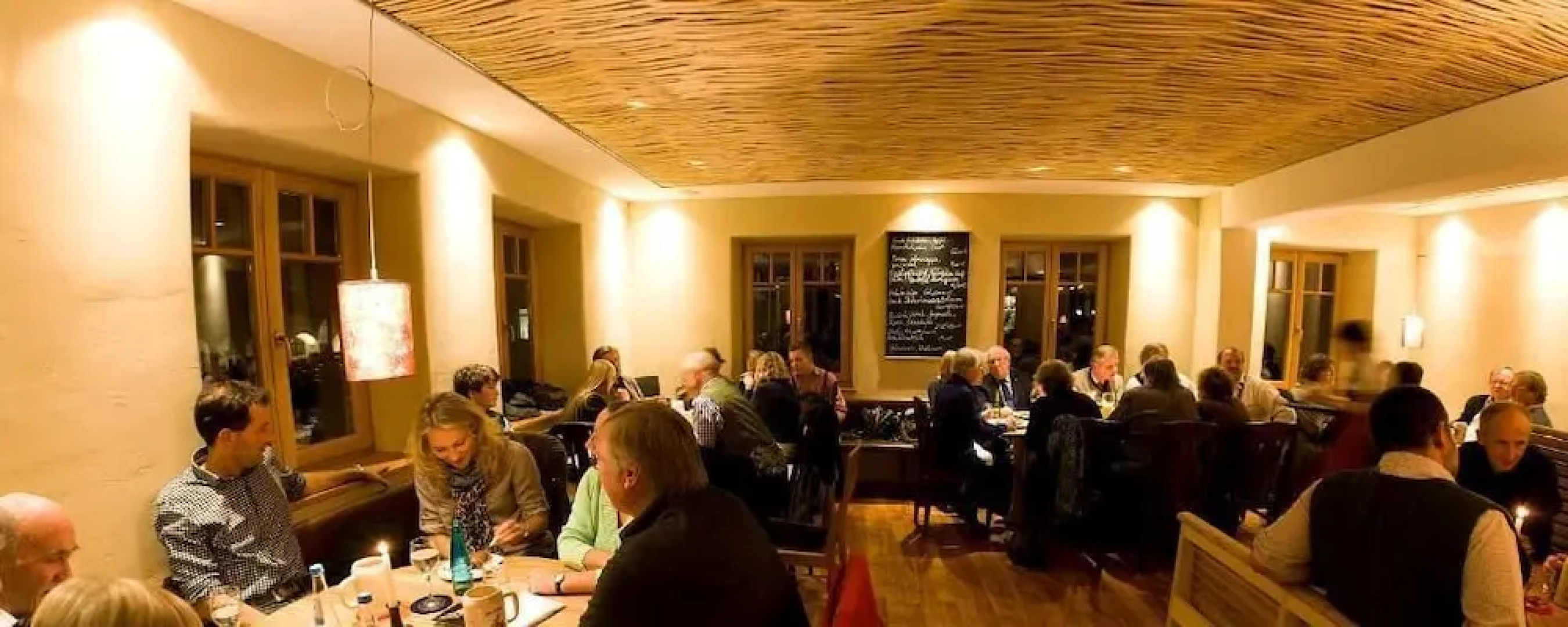 Alter Wirt GmbH in Grünwald