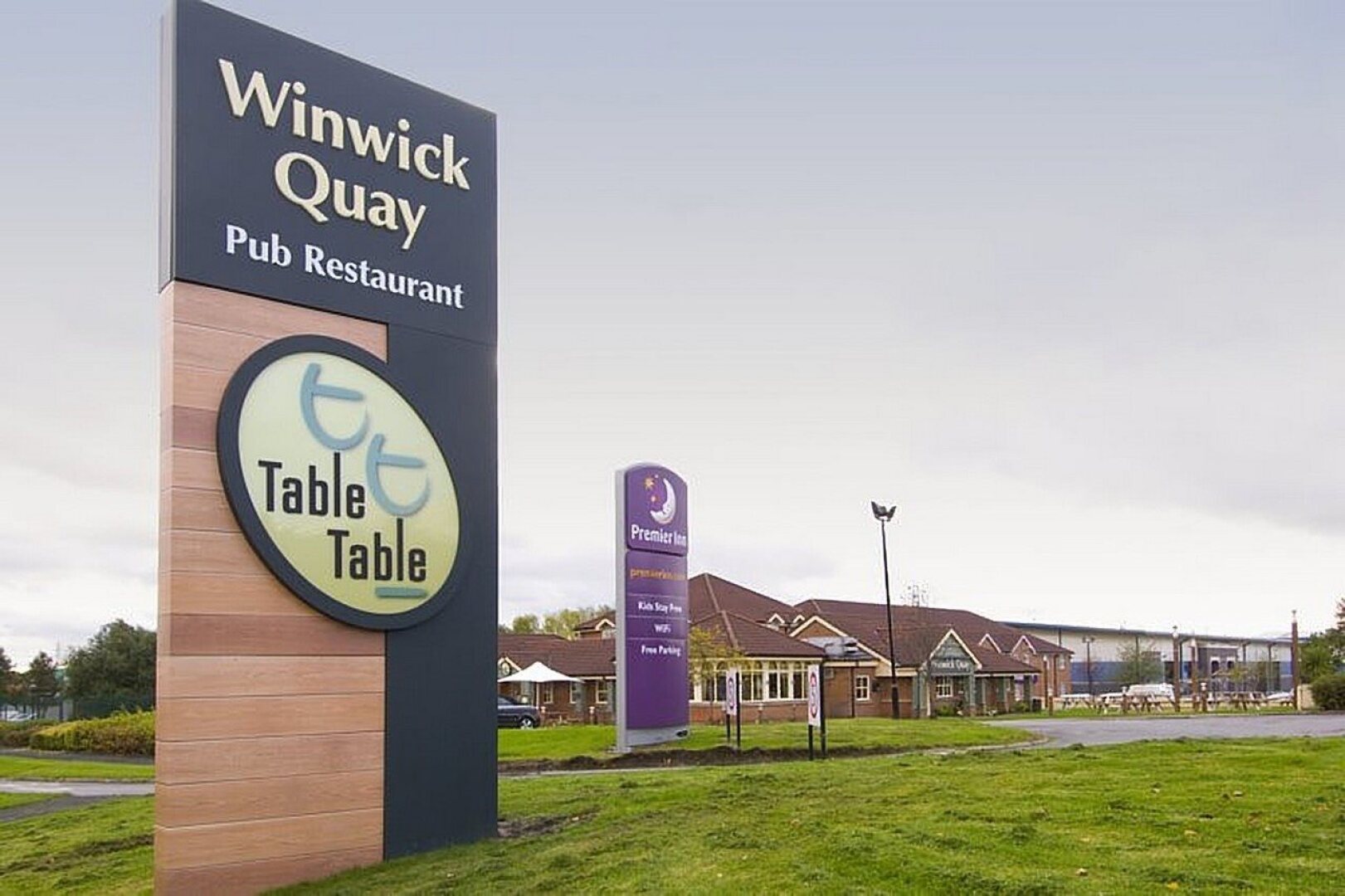 Premier Inn Warrington - A49/M62 J9