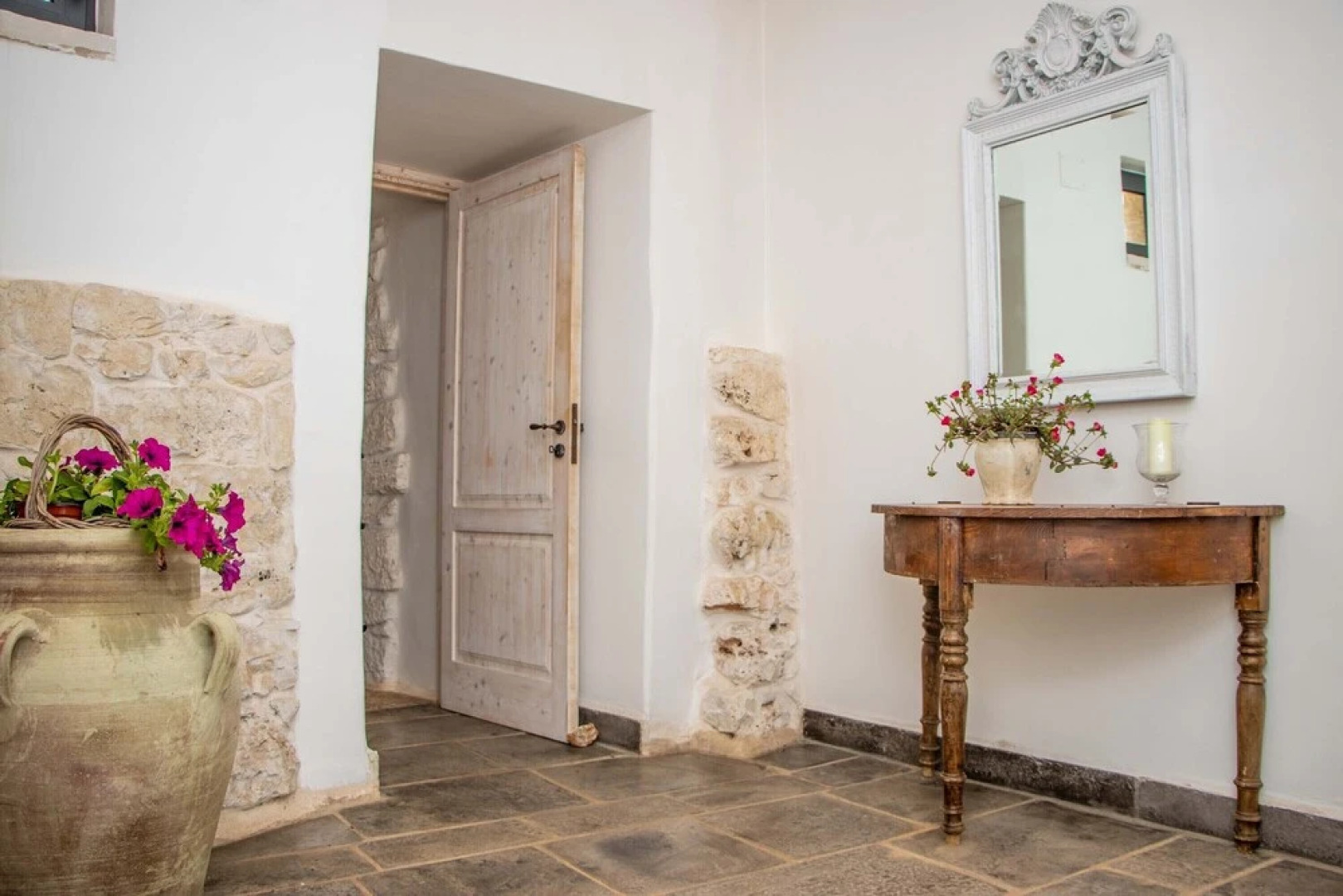 3598 Trullo Yoram by Perle di Puglia