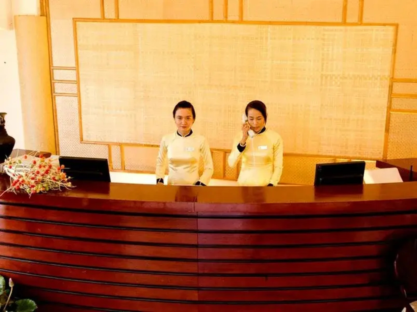 White Sand Doclet Resort And Spa