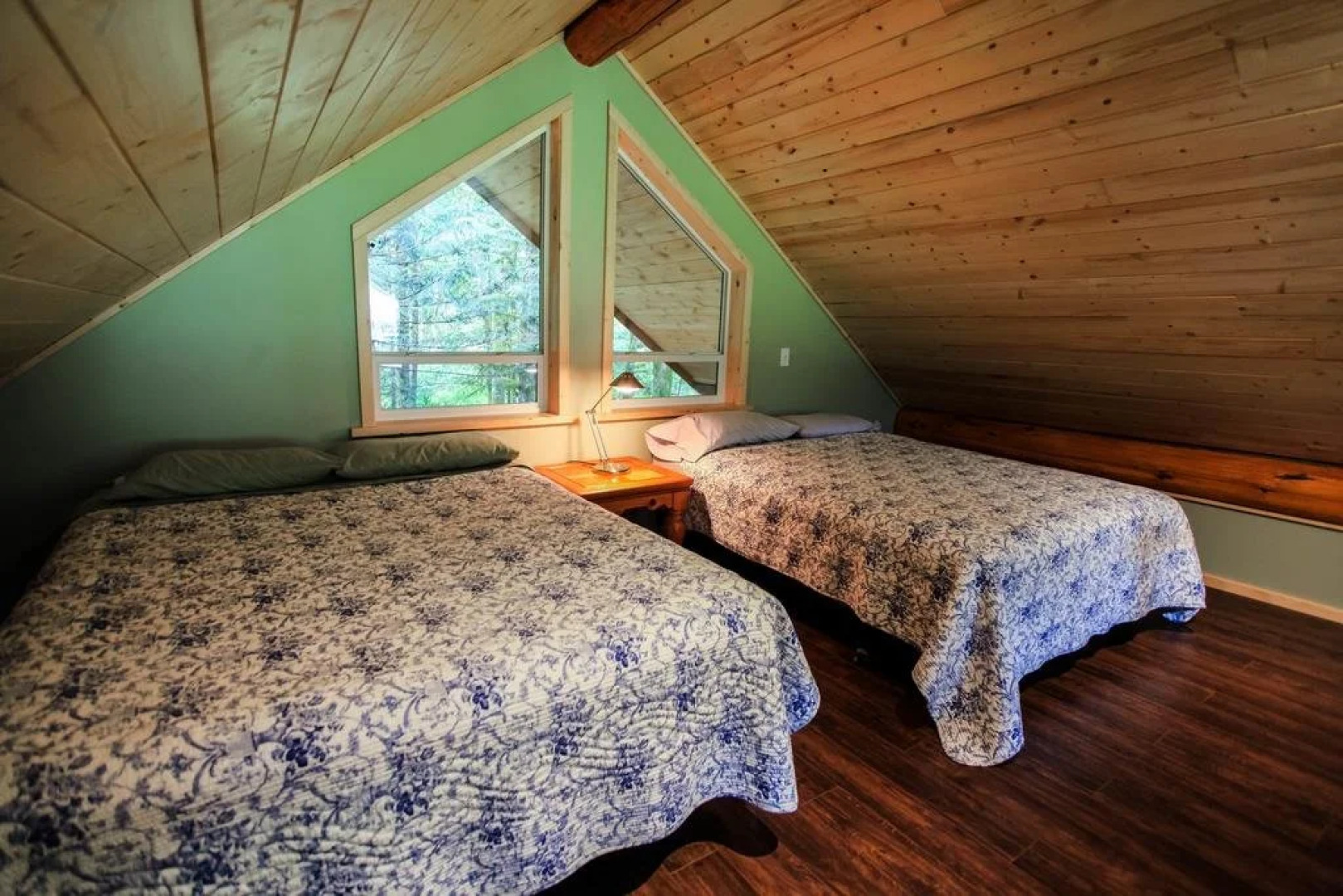 Bella Coola Grizzly Tours Cabins