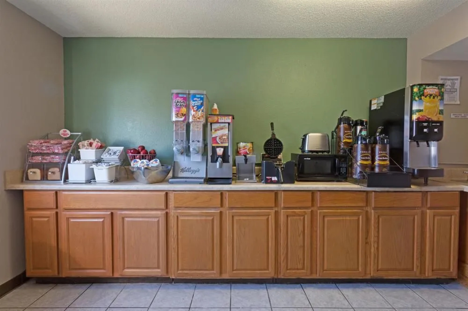 Super 8 Richmond Midlothian Turnpike