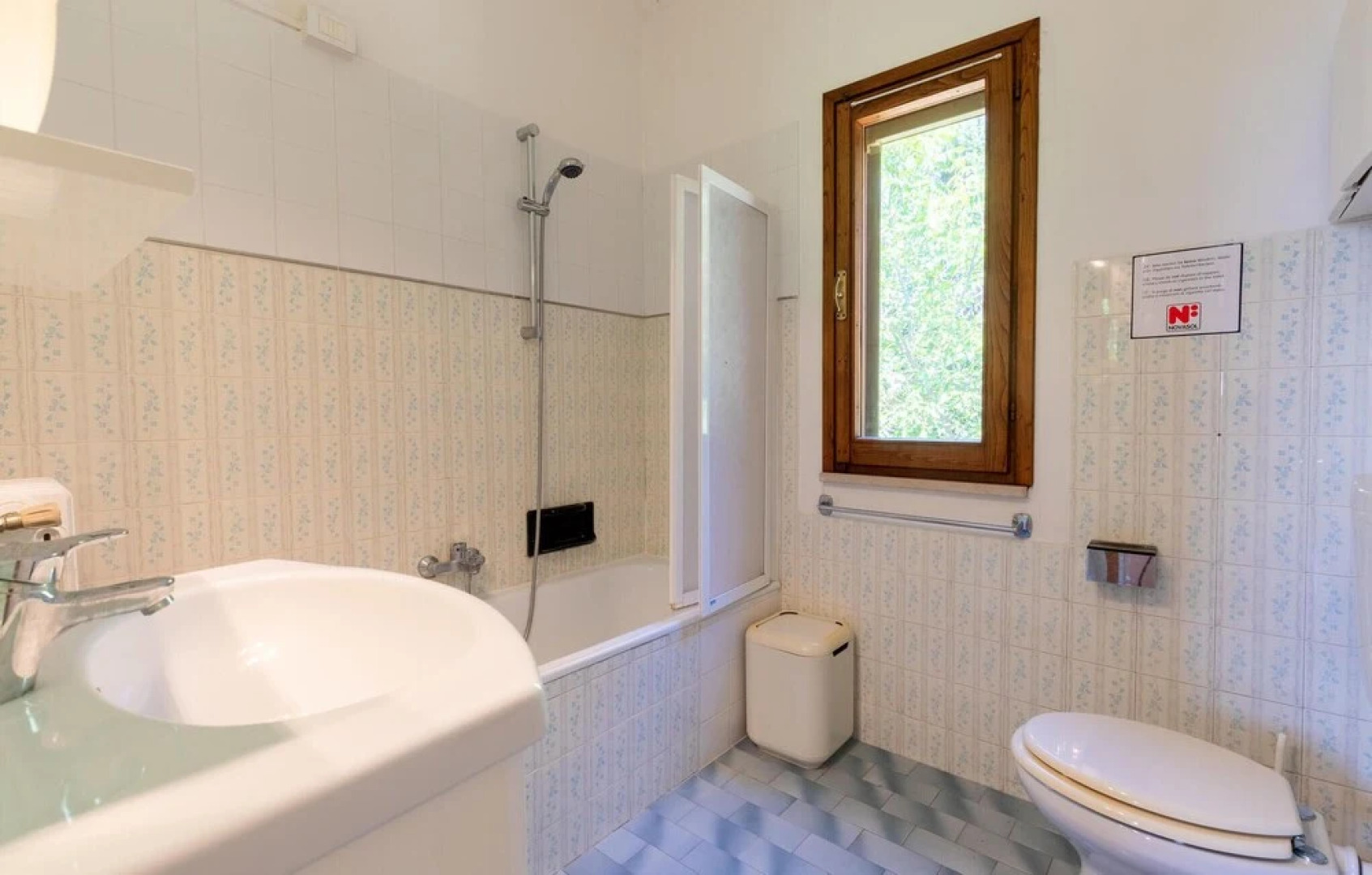 Stunning Home in San Giustino PG With 4 Bedrooms, Wifi and Outdoor Swimming Pool