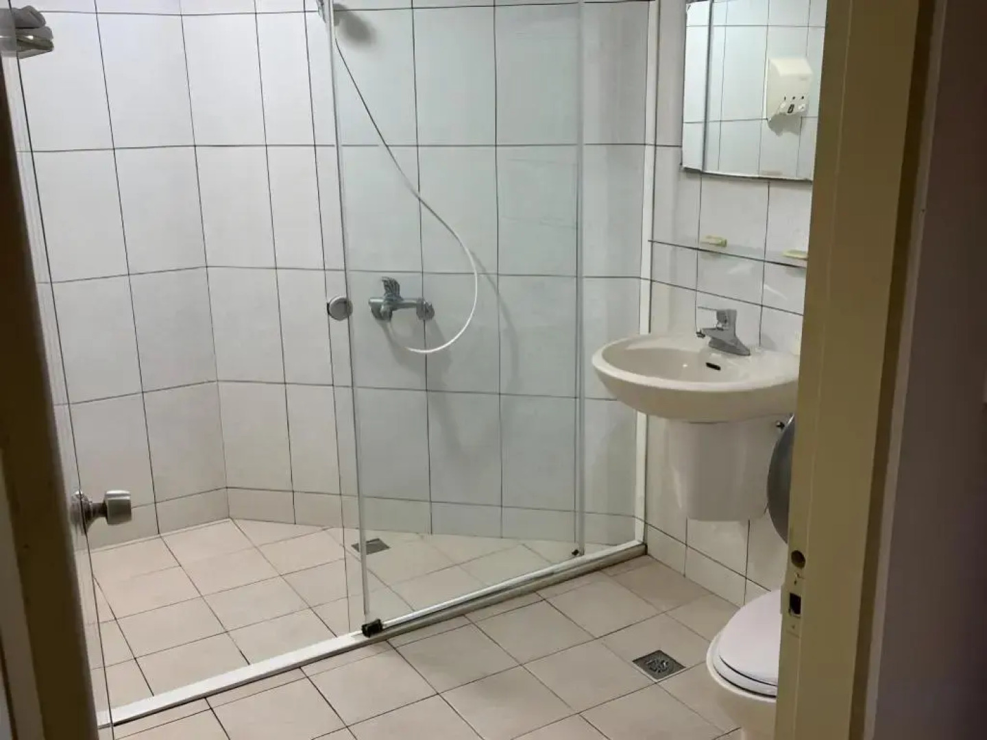 Laurel Business Hotel