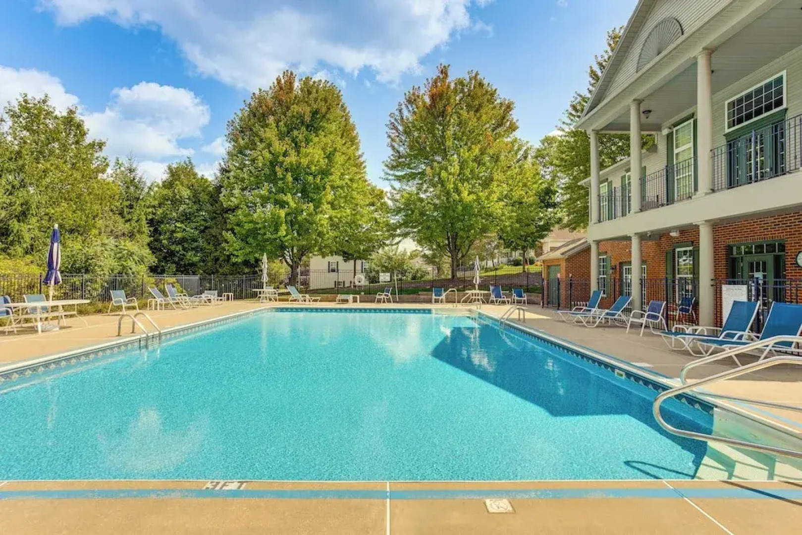 Home ~ 3 Mi to Penn State: Pets Welcome!