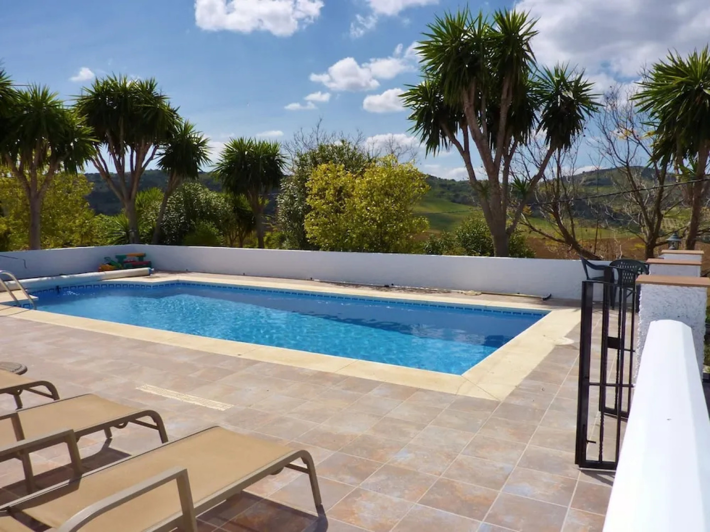 Splendid Villa in Almogía With Private Swimming Pool