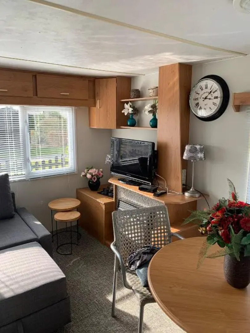 Dragonfly chalet Burghorn