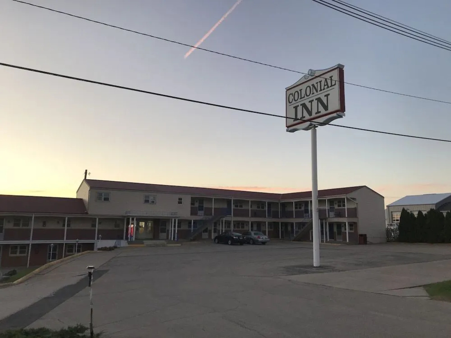 Colonial Inn Dyersville