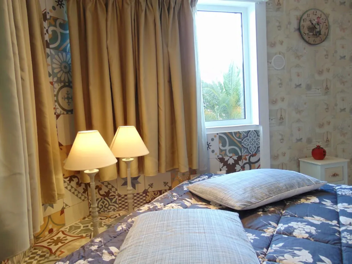 More Crete Anissaras