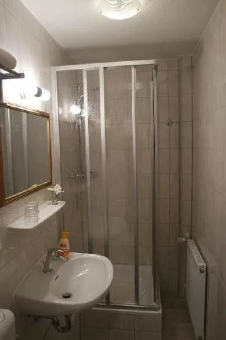 Restaurant & Pension Alte Schule