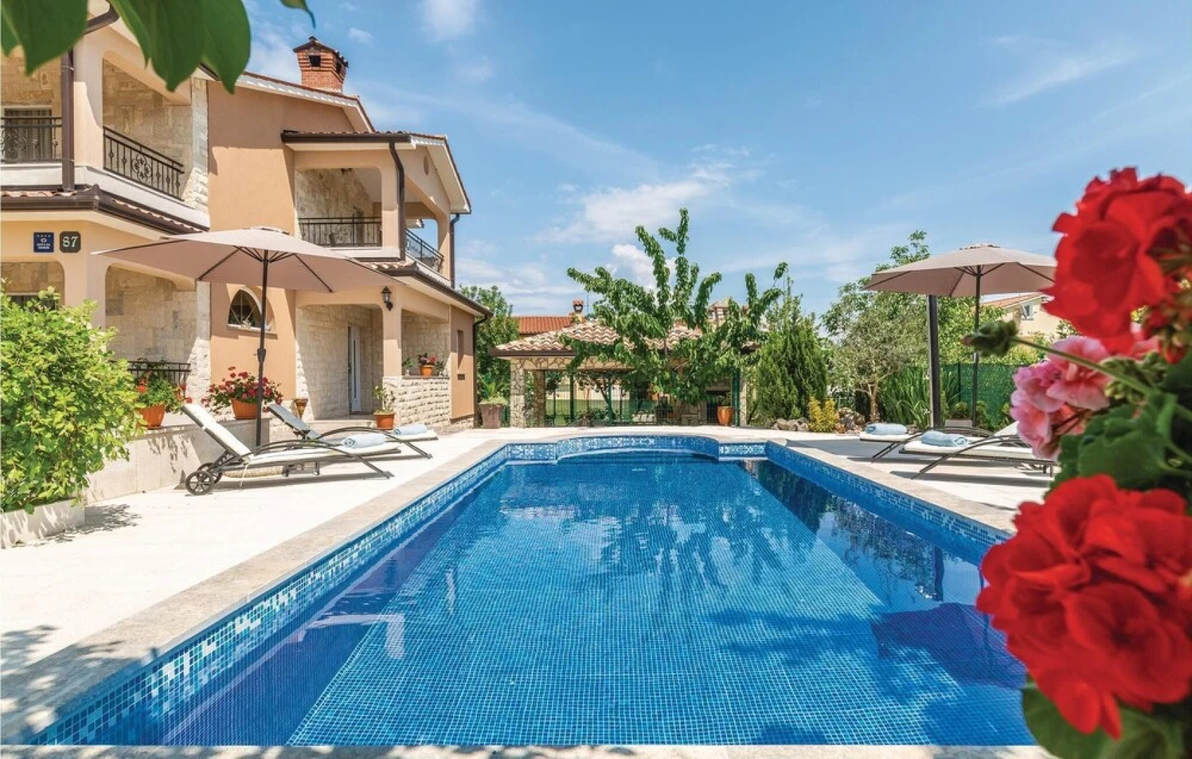 Stunning Home in Nedescina With Wifi and 4 Bedrooms