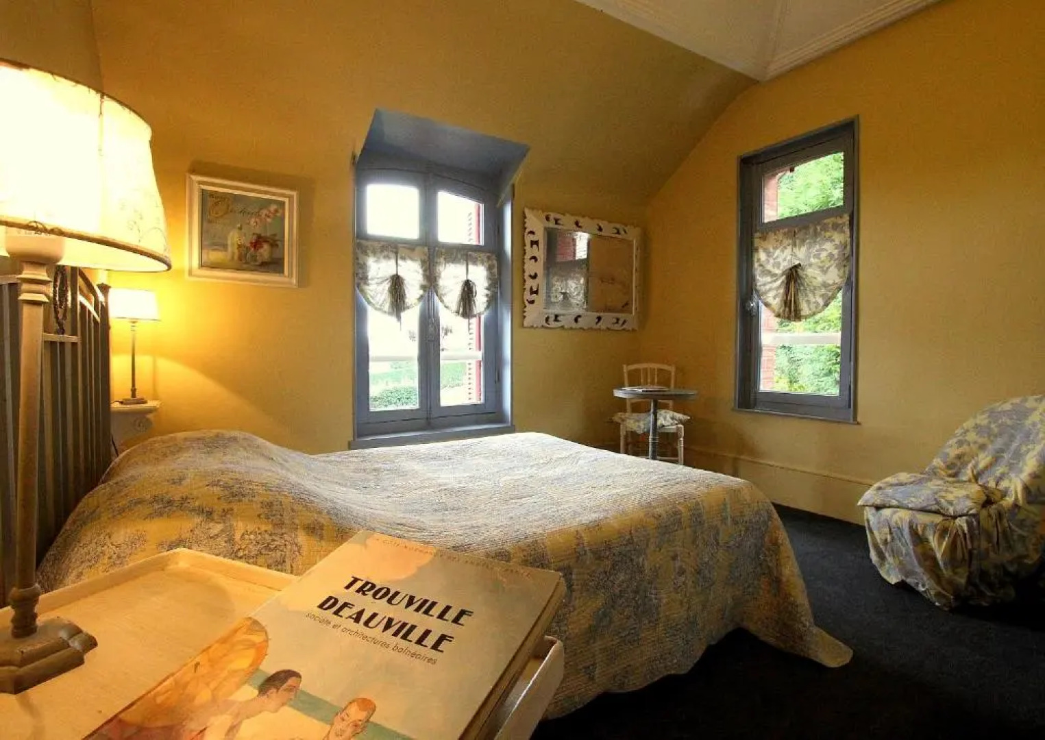 La Villa des Rosiers